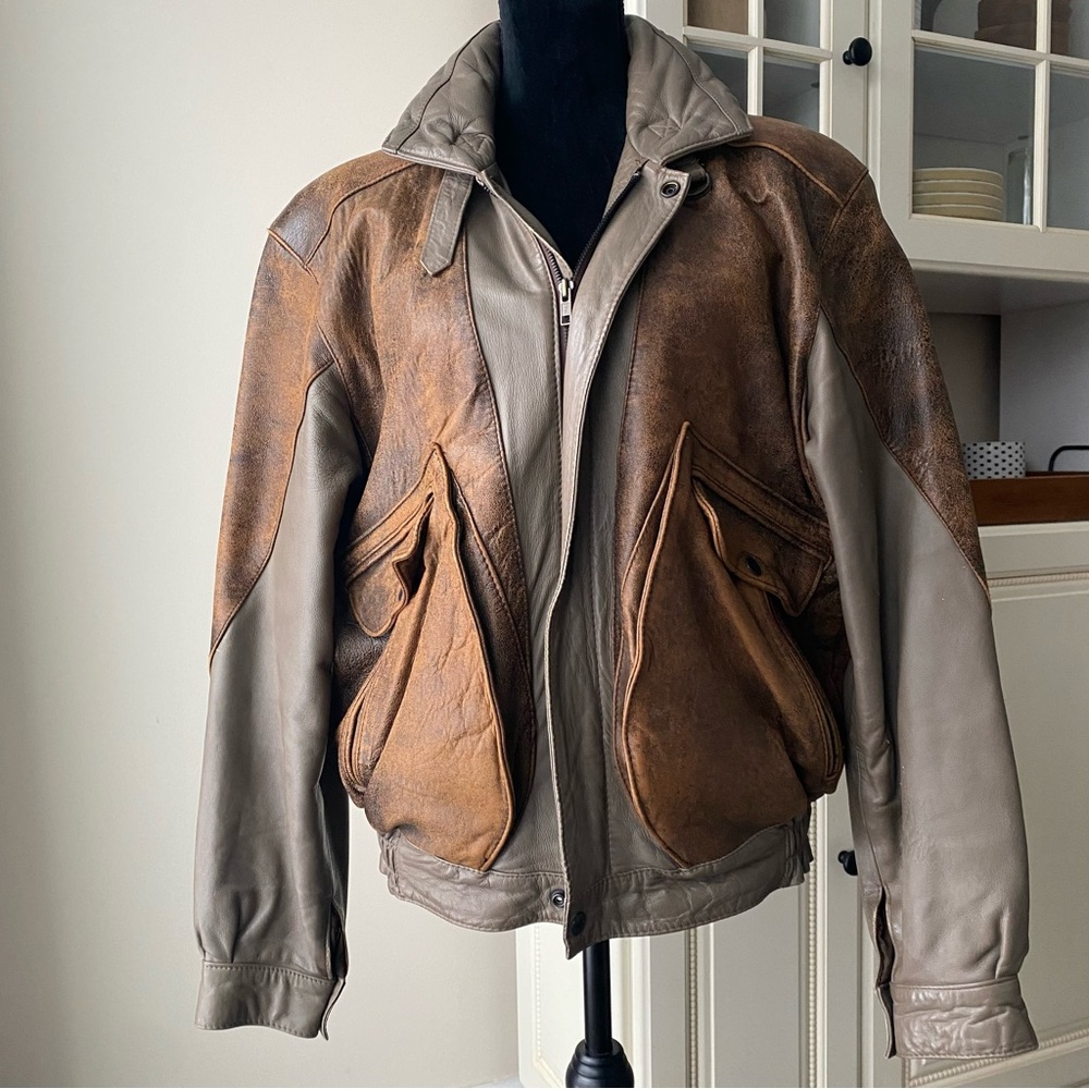 Vintage Leather Bomber Jacket